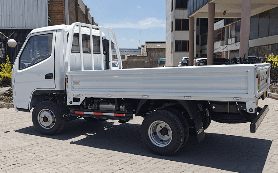 1.5 Ton Pickup Truck For Rent